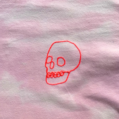 KIDS 5/6 Tie Dye Spooky Skull Chainstitch Tshirt