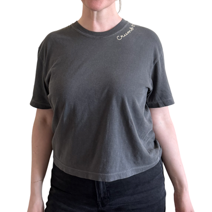 The Women's Chainstitch T-Shirt - Pepper