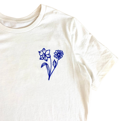 The Birth Flower T-Shirt - Cream